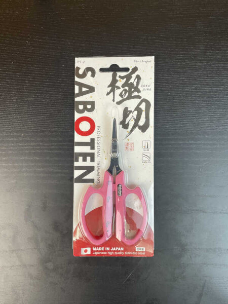 Saboten Trimmschere abgewinkelt, rosa, Edelstahl mit ergonomischem Griff